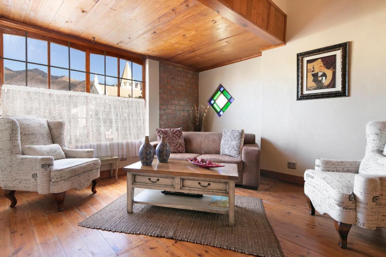 J'S Audacious Living Montagu Self Catering Apartment ภายนอก รูปภาพ